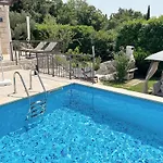 וילה Sun *