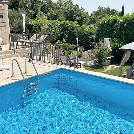 Villa Sun *